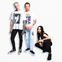 LØLØ Shares New Single 5,6,7,8 (feat. girlfriends) Photo