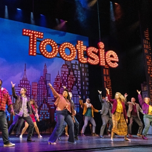 Review: TOOTSIE at Starlight Theatre Photo