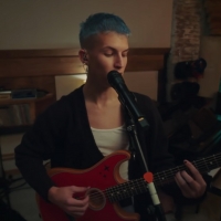 VIDEO: Gus Dapperton Performs 'Post Humorous'