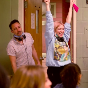 Video: MEAN GIRLS Directors Explain Why the Movie Musical is Not a Remake: 'It's Like Video