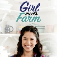 Food Network Signs Exclusive Deal with GIRL MEETS FARM's Molly Yeh Video
