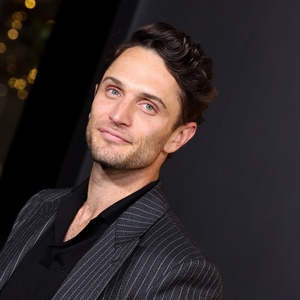 Colin Woodell Cast as Titular Role in Netflix's MYRON BOLITAR Series Photo