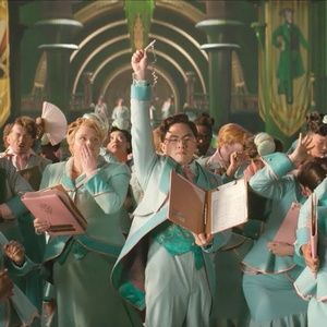 Video: Behind the Scenes of WICKED: FOR GOOD with Bowen Yang and Bronwyn James Photo