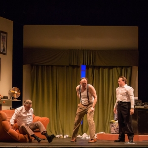 Review: MOONLIGHT AND MAGNOLIAS at ARTS Theatre Video