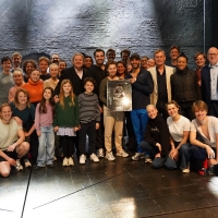 Feature: PRODUCENTEN HANS CORNELISSEN EN RUUD DE GRAAF VERRASSEN CAST LES MISERABLES MET DIAMANTEN TICKET AWA at Koninklijk Theater Carré In Amsterdam