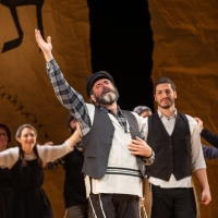 Steven Skybell, Debbie Gravitte & More to Star in FIDDLER ON THE ROOF at Lyric Opera  Photo