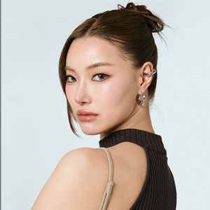 Interview: Jan Ployshompoo Supasap & JingJing Yu Reflect on ENEMIES WITH BENEFITS Photo