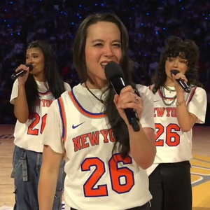 Video: HAMILTON Stars Perform 'The Schuyler Sisters' at the NBA Finals Photo