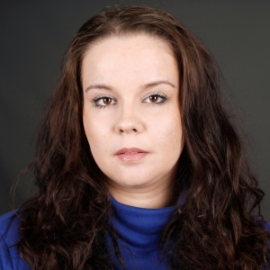 “I Really Believe Theater Has a Special Power to Heal”, Liuski Celebrates Her 5-Year- Interview