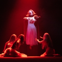 Review: DRACULA at Synetic Theatre