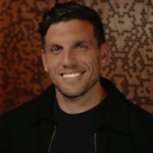 Chris Distefano to Bring Stand-Up Tour to Mohegan Sun's Cabaret Theatre Photo