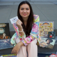 Gabrielle Metz Releases New Music Video 'Mixtape'