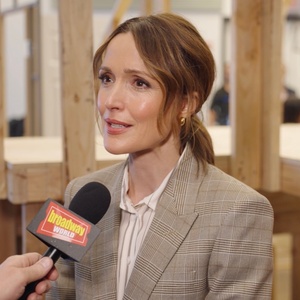 Video: Rose Byrne, Kelli O'Hara & More Are Getting Ready for FALLEN ANGELS - Broadway Theater Video