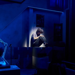 Review: THE LAST MAN, Southwark Playhouse Elephant Photo
