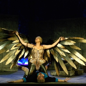 CRÍTICA: ÁNGELES EN AMÉRICA at Teatro Helénico