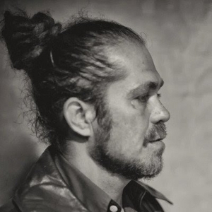 Citizen Cope Shares Soothing 'Dancing Lullaby (Let's Give Love A Try)' Photo