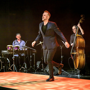 Danny Nielsen's IN CONVERSATION to be Presented at The Dance Centre Photo