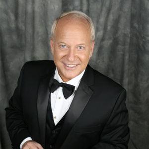 Interview: Theatre Life with David Andrews Rogers Photo