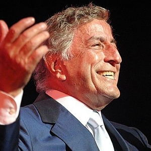 Tony Bennett Classics Ring In The Holidays At The Winter Park Playhouse November 10 - Video