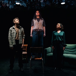 Review: MAGGOTS, Bush Theatre Photo