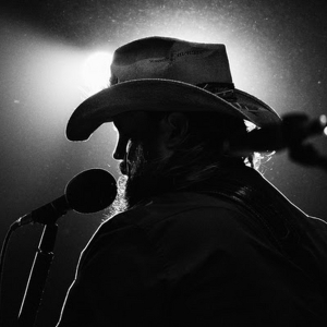 Chris Stapleton Nominated for Five Awards at 58th Annual CMA Awards