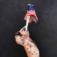 Clampart Announces AMERICAN QUEEN, AMERICAN DREAM | 30 YEARS OF SELF PORTRAITS BY JOH Photo