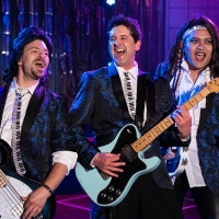 BWW Review: THE WEDDING SINGER at Town Hall Arts Center Photo