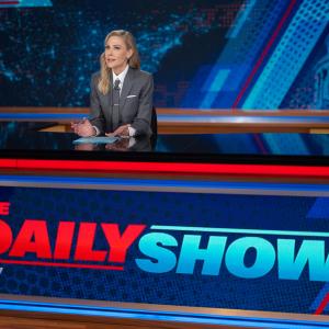 Photos: THE DAILY SHOW to Feature Tom Morello on New Episode