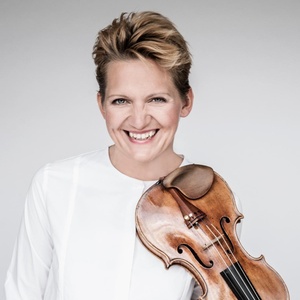 Los Angeles Philharmonic Appoints Vineta Sareika as Concertmaster Photo