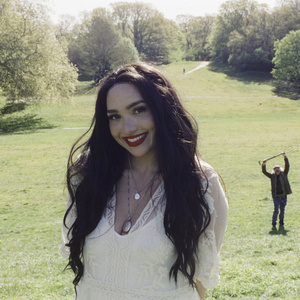 Bella Hull to Return to Edinburgh Fringe With MAD COW DISEASE Photo