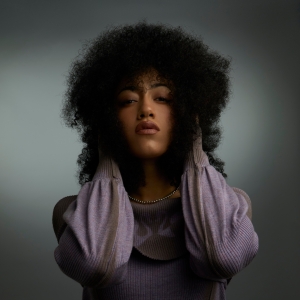 Alternative R&B Artist Jenevieve Sets 'The Crysalis Tour' Photo