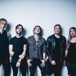 Las Vegas Rockers Velvet Chains Salute Hometown With Cover Of 'Suspicious Minds' Video