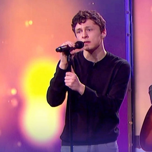 15-Year-Old Autistic Singer Stuns Audience on THE JENNIFER HUDSON SHOW Photo