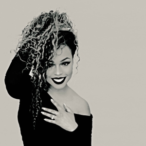 Interview: Lauren Henderson Explores Identity and Heritage in New Album SONIDOS