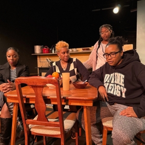 Review: HOW BLACK MOTHERS SAY I LOVE YOU at The Weekend Theater Photo