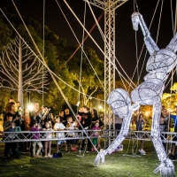 Giant Interactive Puppet Lights Up Perth City Photo