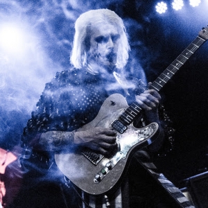 JOHN 5 Releases Brand-New Song 'A Hollywood Story,' Inspired By His Life & Career