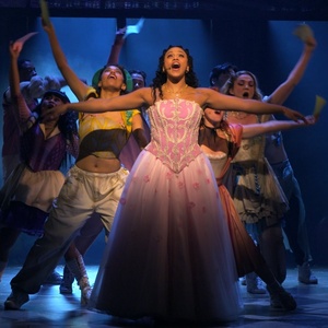 Video: First Look at Canadian & JULIET at the Royal Alexandra Theatre - Broadway Theater Video