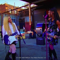 VIDEO: Avril Lavigne Joins WILLOW for 'G R O W' Music Video Video