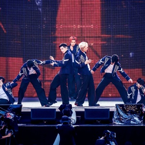 ENHYPEN to Release Concert Film From WALK THE LINE World Tour Photo