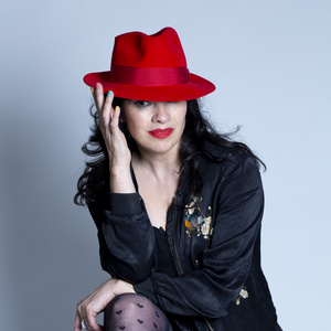 Camille O’sullivan & Her Band Will Play Union Chapel London Video