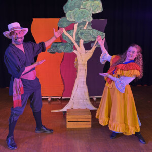 CUENTOS DEL ÁRBOL to Open at Pushcart Players for Hispanic Heritage Month Photo