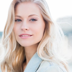 Kathryn Boswell to Join MOMS NIGHT OUT at The Green Room 42 Photo