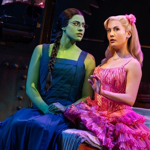 Review: WICKED at Providence Performing Arts Center Photo