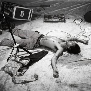 Dominic Fike To Make Las Vegas Venue Debut With COMEDY TRAGEDY PARODY Tour Photo