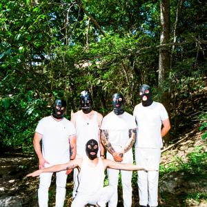 Photos: Tear Dungeon Shares FREAK FLAG Ahead of SQUIRM Album, Hotel Vegas Shows Photo