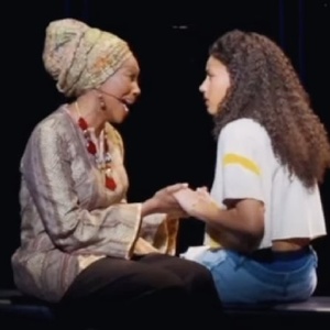 Video: Watch Yolanda Adams Sing 'Authors of Forever' in HELL'S KITCHEN - Broadway Theater Video
