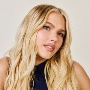 ZOMBIES 5 Greenlit at Disney; Freya Skye and Malachi Barton to Return Photo