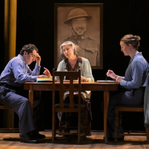 Review: THE GLASS MENAGERIE at Center Rep