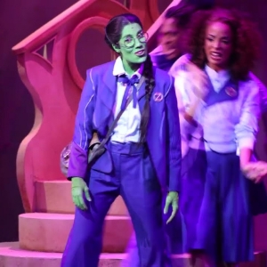 Video: First Look At Non-Replica Revival of WICKED in Brazil Photo